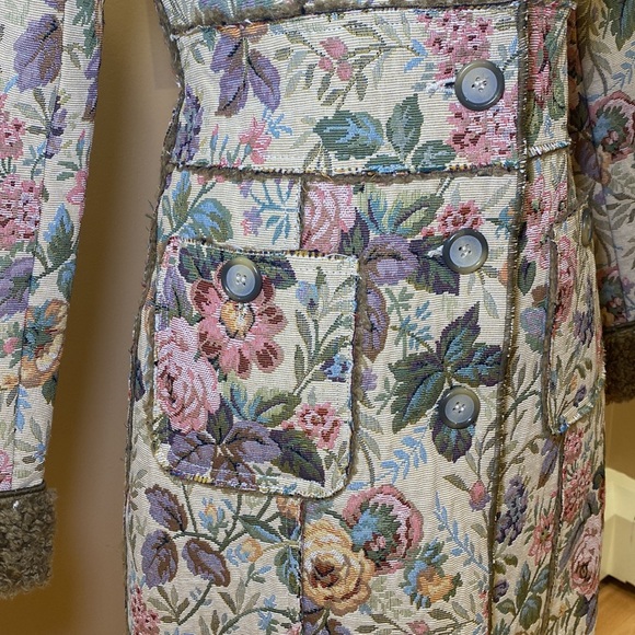 Anthropologie Made in Greece Floral Pattern with Faux Fur - Picture 6 of 15
